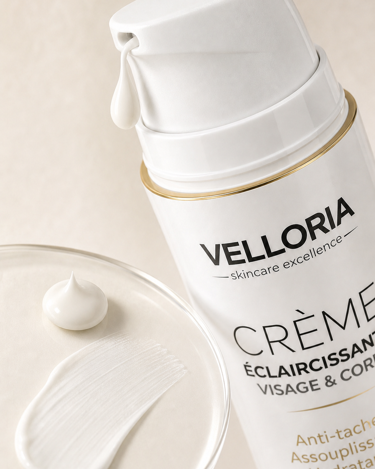 Texture soyeuse de la Crème Éclaircissante VELLORIA